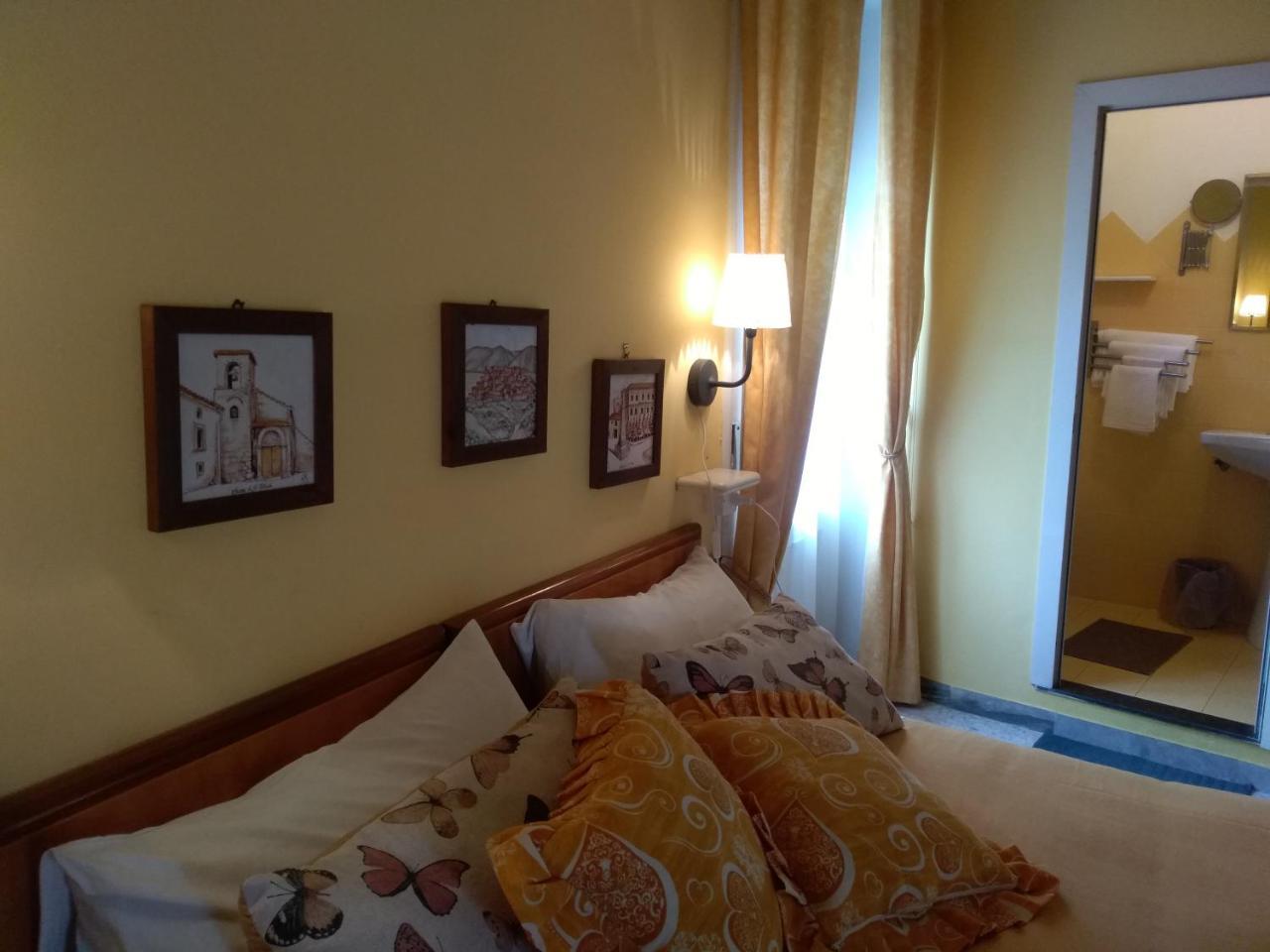 Teggiano Hotel La Congiura Dei Baroni מראה חיצוני תמונה